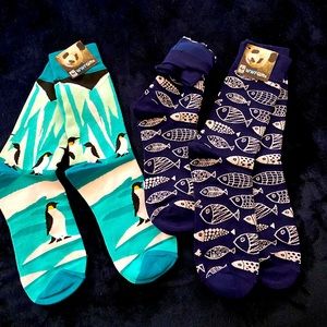 Socks with graphic animal print